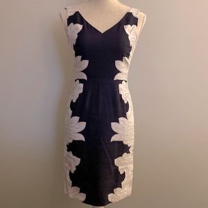 Banana Republic Blue Silky Sleeveless V-Neck Dress - Size 00P - Gorgeous